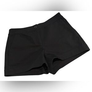 Express Mid Rise Shortie. Black. Size woman’s 2.